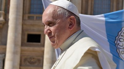 Папа Римский обеспокоен риском ядерной эскалации в Европе