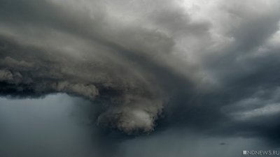 В Крыму шторм перейдет в ураган