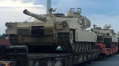 Украинцам на несколько недель продлили сроки обучения на танках Abrams
