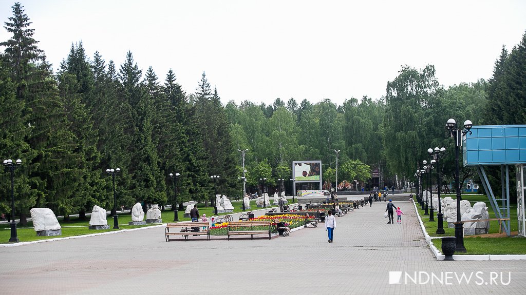 Новый День: Праздник Пушкина, экскурсия по ВИЗу и джаз в парке – Weekend (18+)